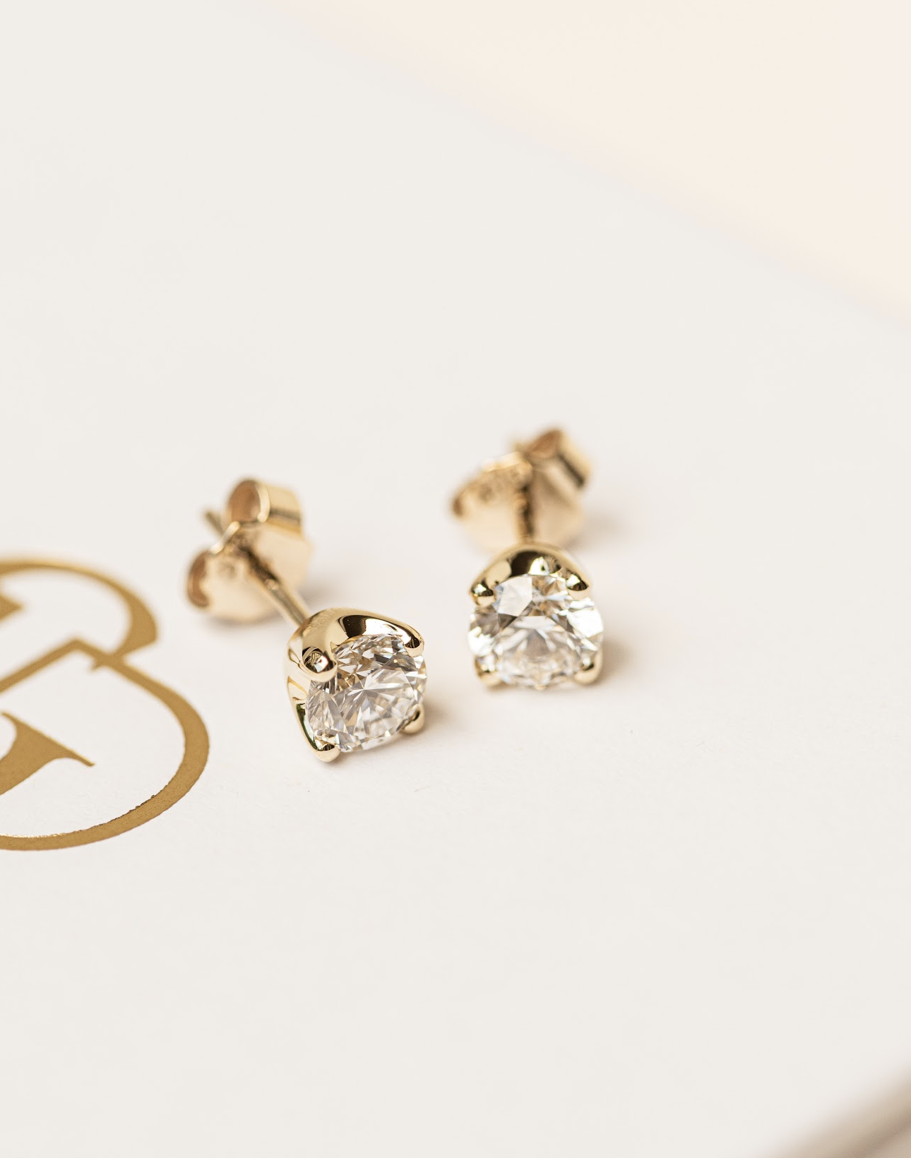 Classic Lab Diamond Studs 1.04ct